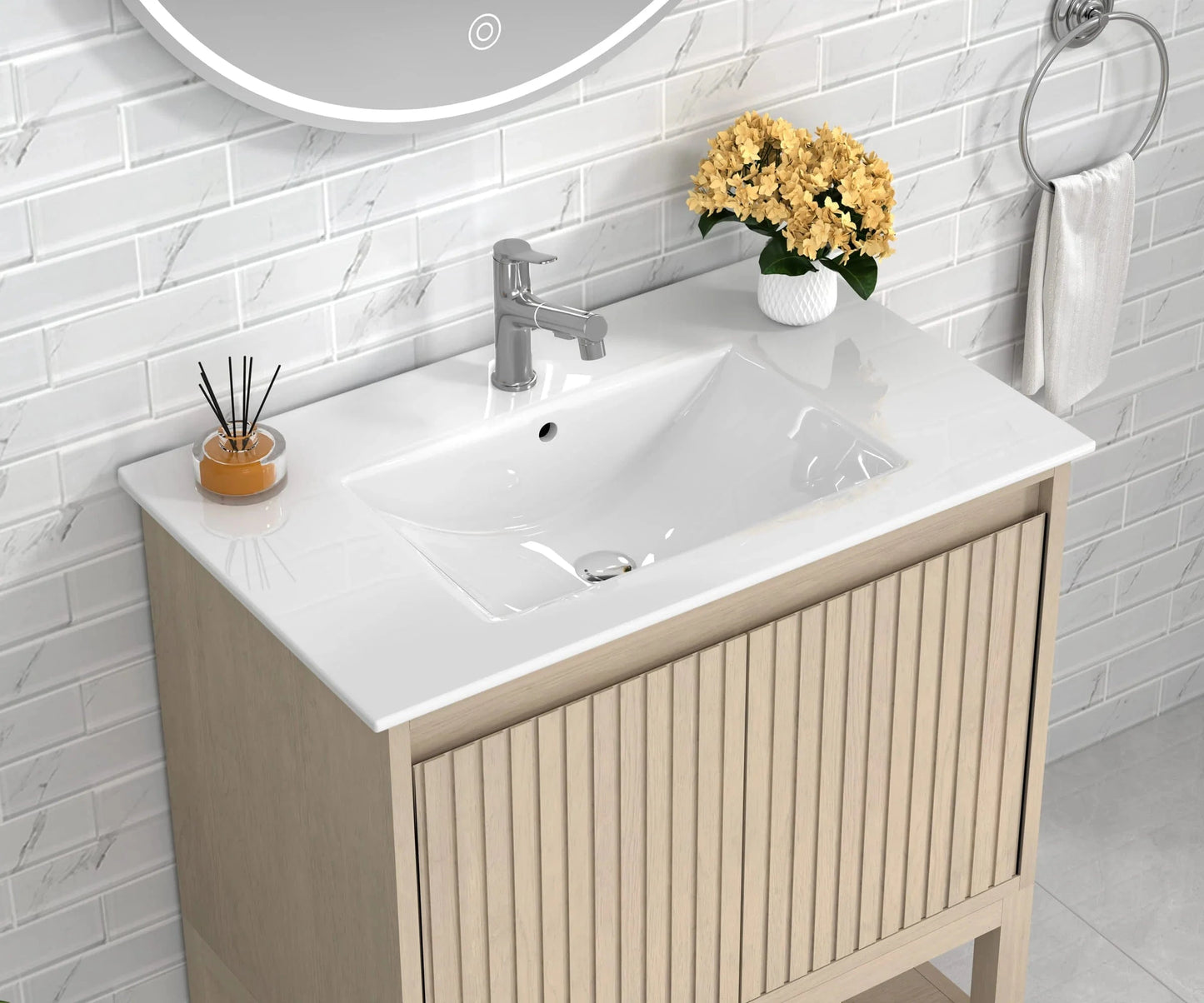 Mena 30" Single Vanity With Porcelain Top Horizon Tile