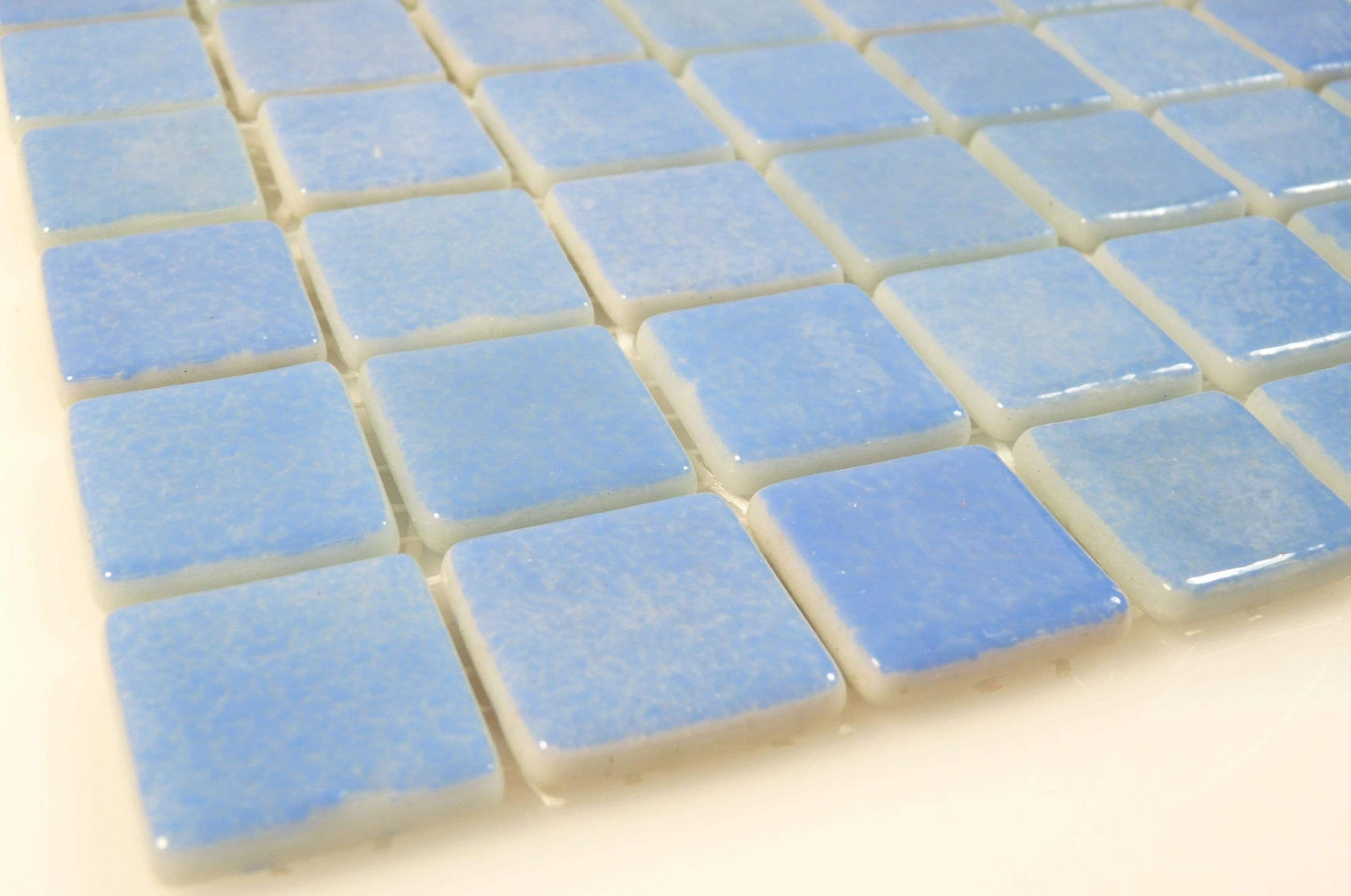 Fog Sky Blue 1'' x 1'' Glossy Glass Tile Absolut Glass