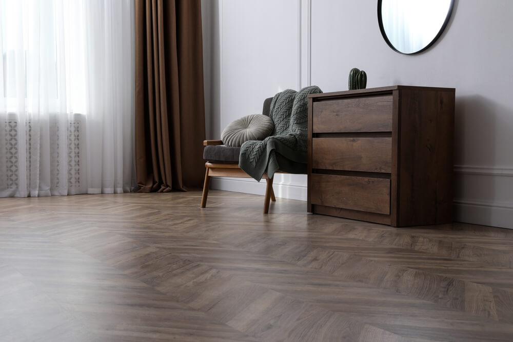 Beautiful living room with vinyl tile flooring
