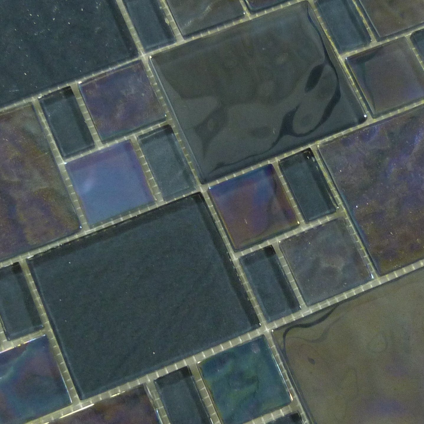 Piazza Grey Random Glossy & Iridescent Glass Tile Royal Tile & Stone